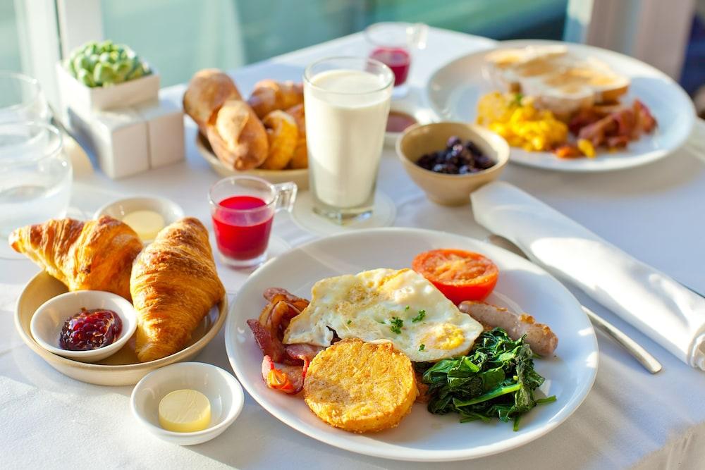 Embassy Suites By Hilton College Station Ngoại thất bức ảnh