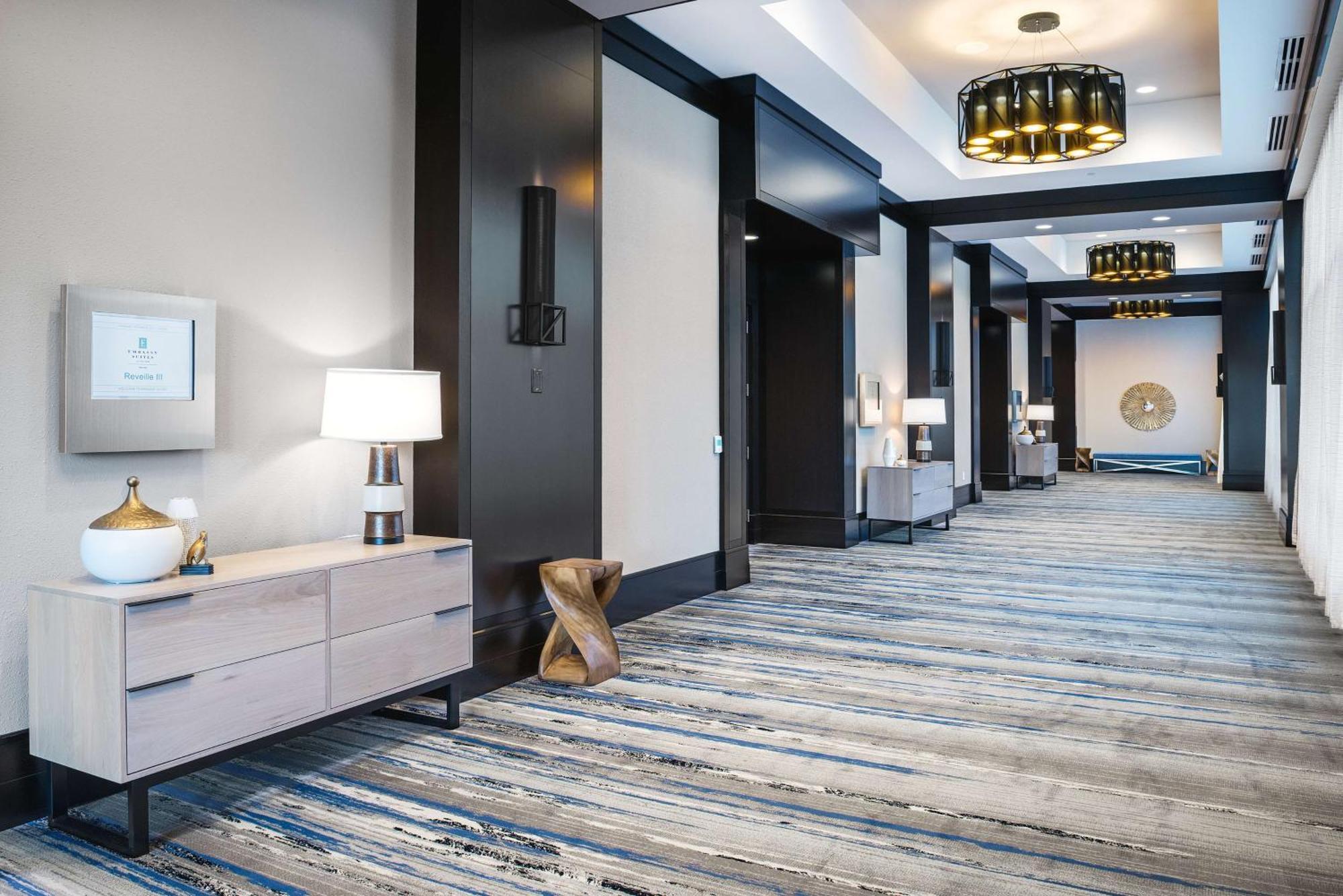 Embassy Suites By Hilton College Station Ngoại thất bức ảnh