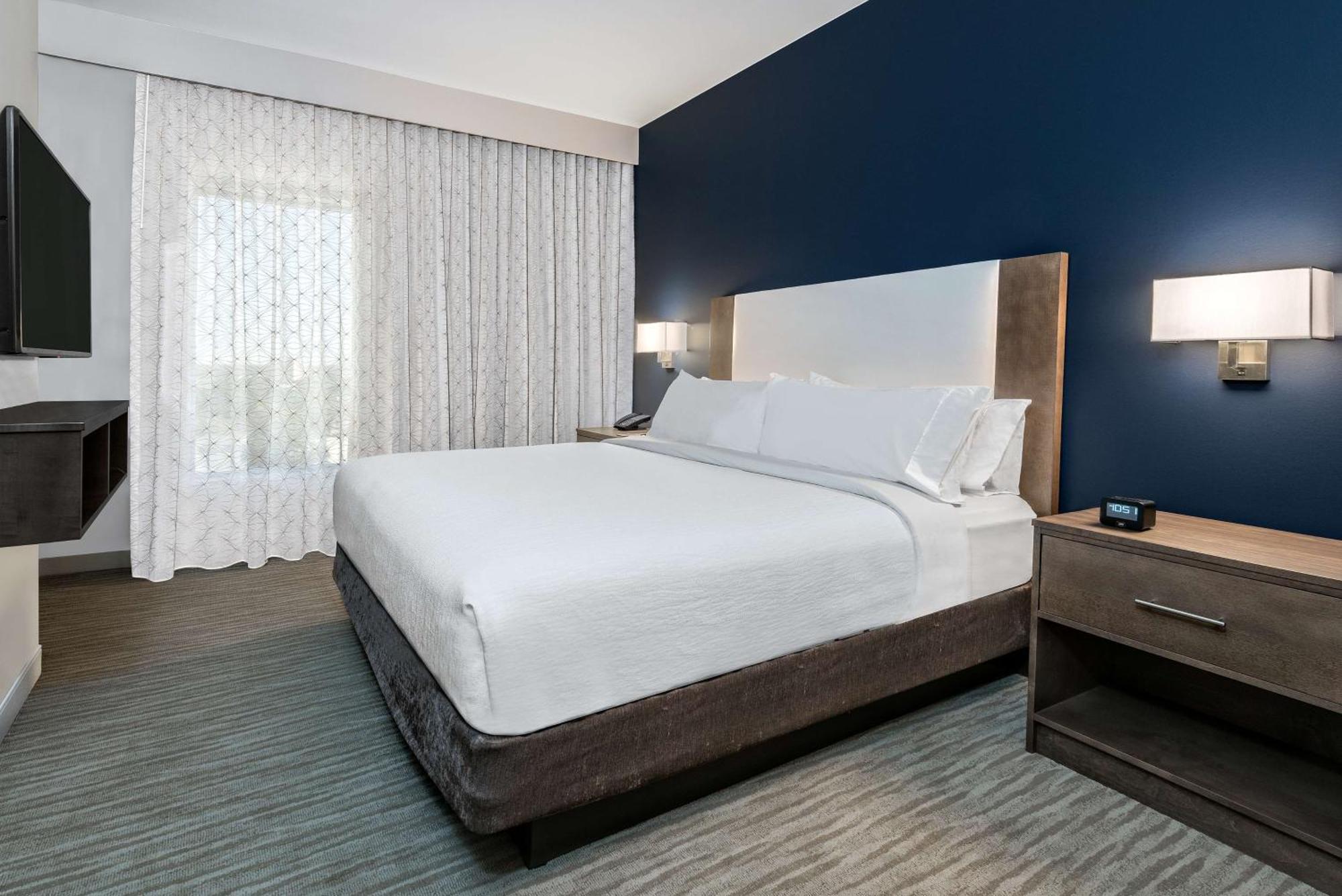Embassy Suites By Hilton College Station Ngoại thất bức ảnh
